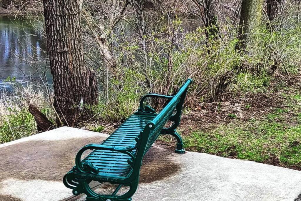 Wolf'S Cabin-Walk To Downtown Noblesville Bagian luar foto